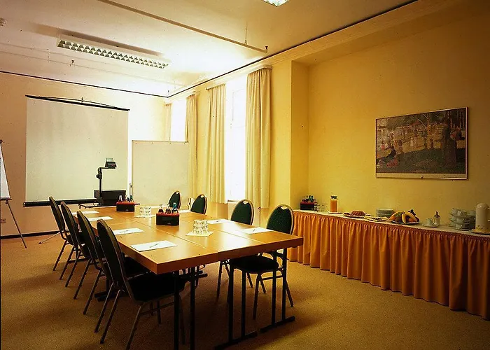 Excelsior - Station Отель